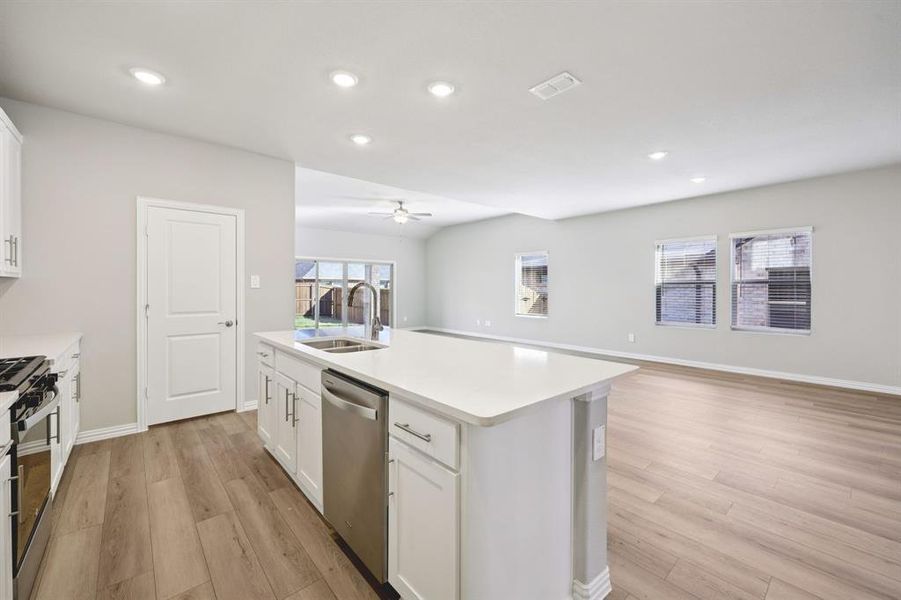 Furnished interior view inside a new home in Stonehaven, Seagoville (Image 11).