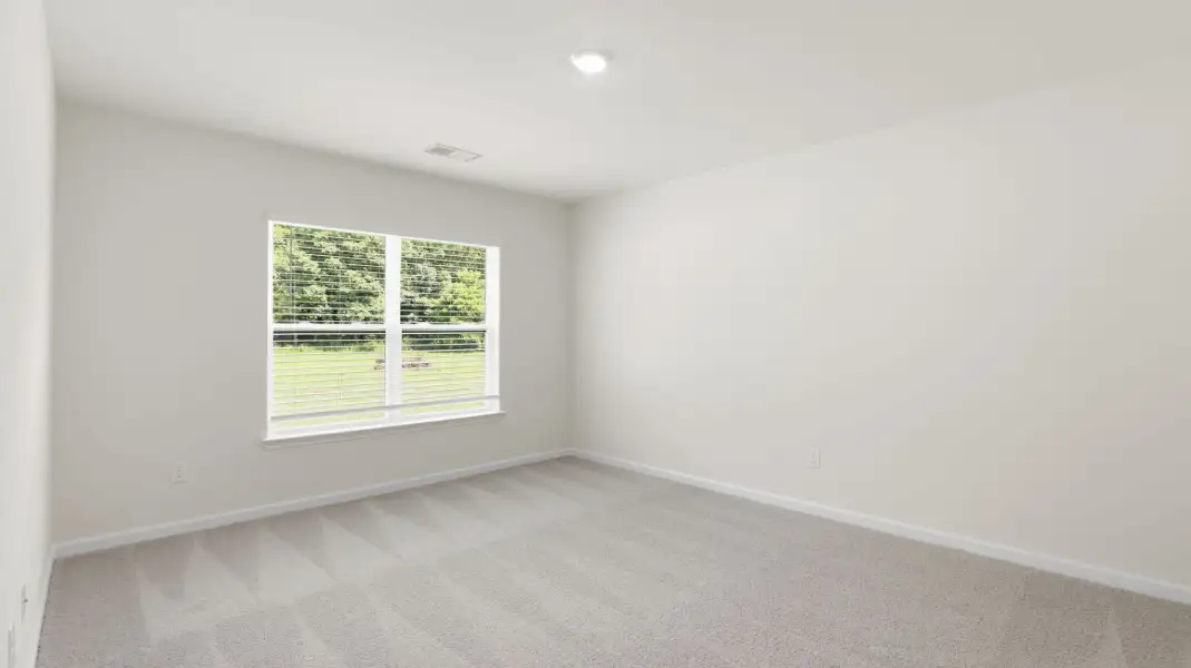 Spacious, unfurnished interior of a new home in Rydele Heights - Express, Asheville (Image 24).