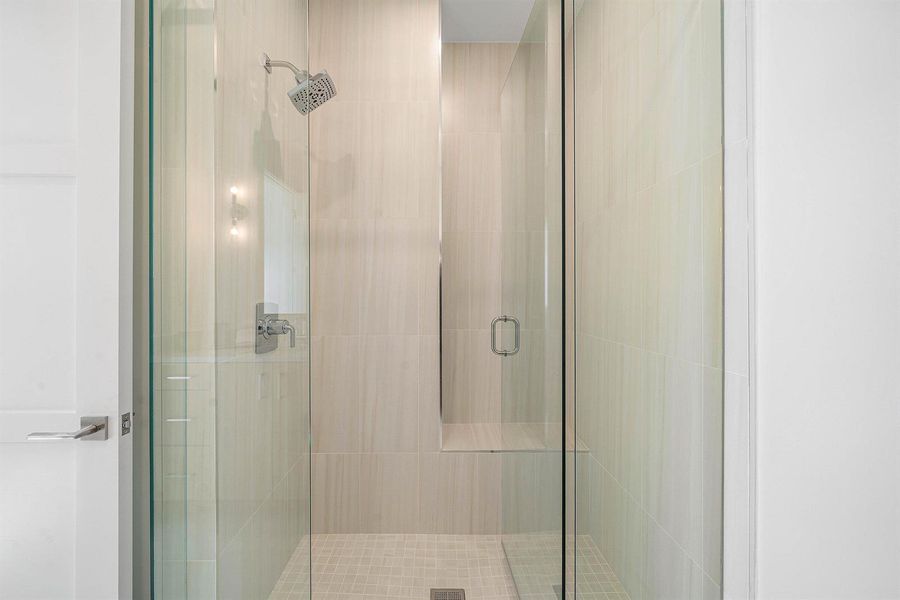 bathroom bathroom