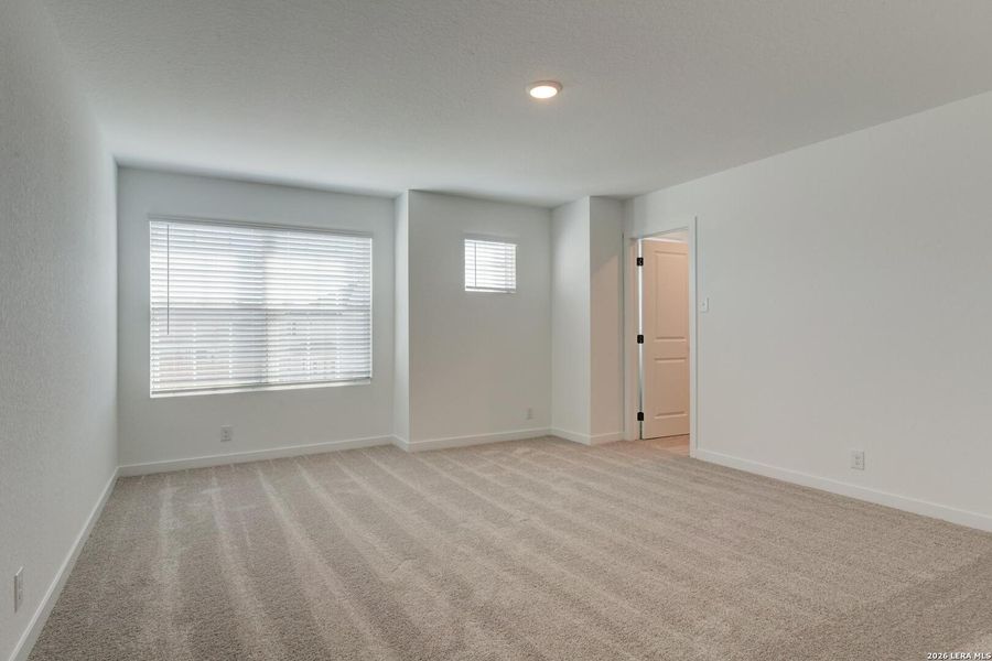 Spacious, unfurnished interior of a new home in The Wilder, Adkins (Image 9).