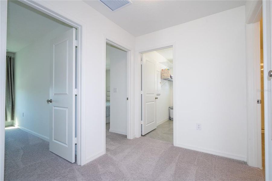 Spacious, unfurnished interior of a new home in , Clermont (Image 69). Spacious, unfurnished interior of a new home in , Clermont (Image 69).