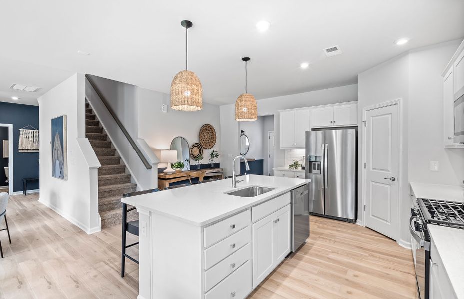 Representative furnished interior of a home built from the Hampton by Pulte Homes in Indigo Park, Easley (Image 19).