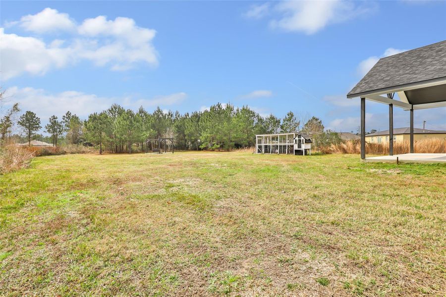 Exterior details and patio area of a home in , Cleveland (Image 4).