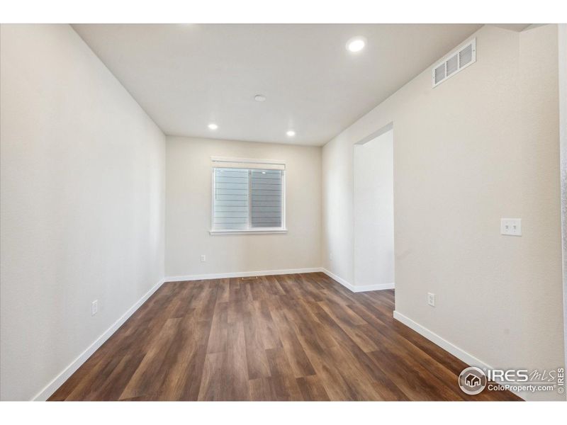 Spacious, unfurnished interior of a new home in Timnath Lakes, Timnath (Image 14).