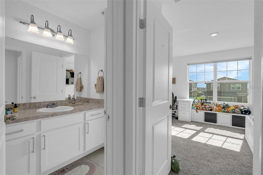 Furnished interior view inside a new home in , Minneola (Image 26).