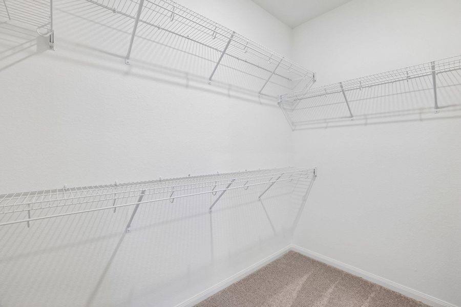 Spacious, unfurnished interior of a new home in , Elgin (Image 26).