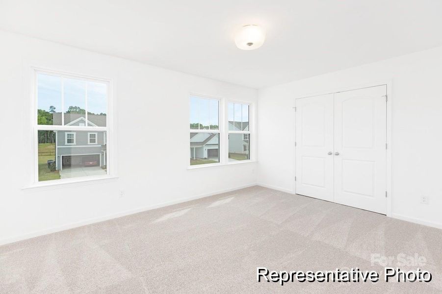 Spacious, unfurnished interior of a new home in Morgan Hills, Albemarle (Image 17).