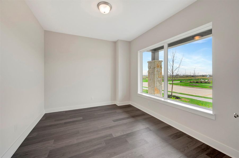 Spacious, unfurnished interior of a new home in Elyson 40', Katy (Image 30).