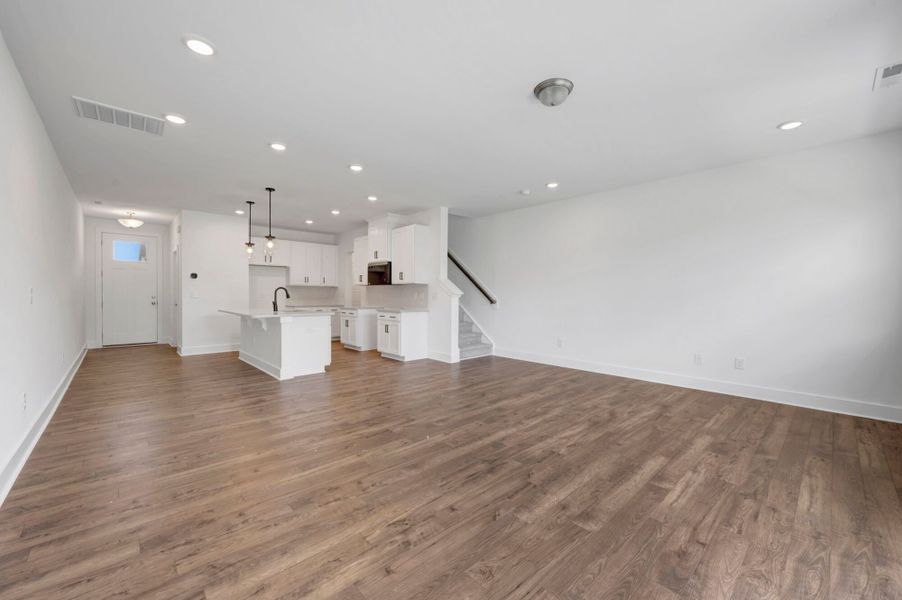 Spacious, unfurnished interior of a new home in Vaughan Farms, Angier (Image 12).