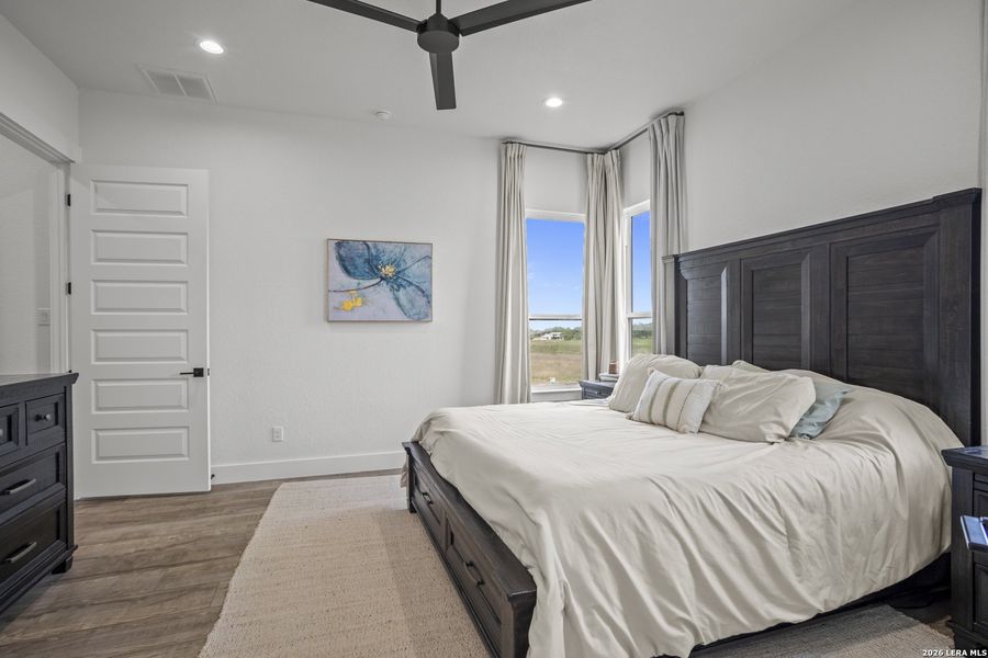 Furnished interior view inside a new home in , Bulverde (Image 43).