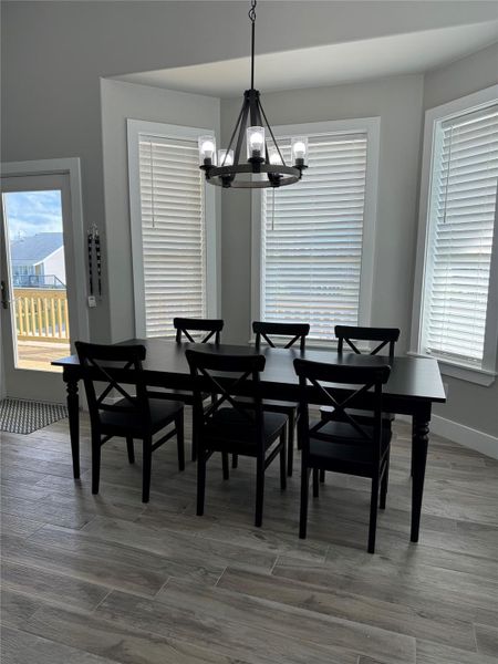 Furnished interior view inside a new home in , Galveston (Image 31).