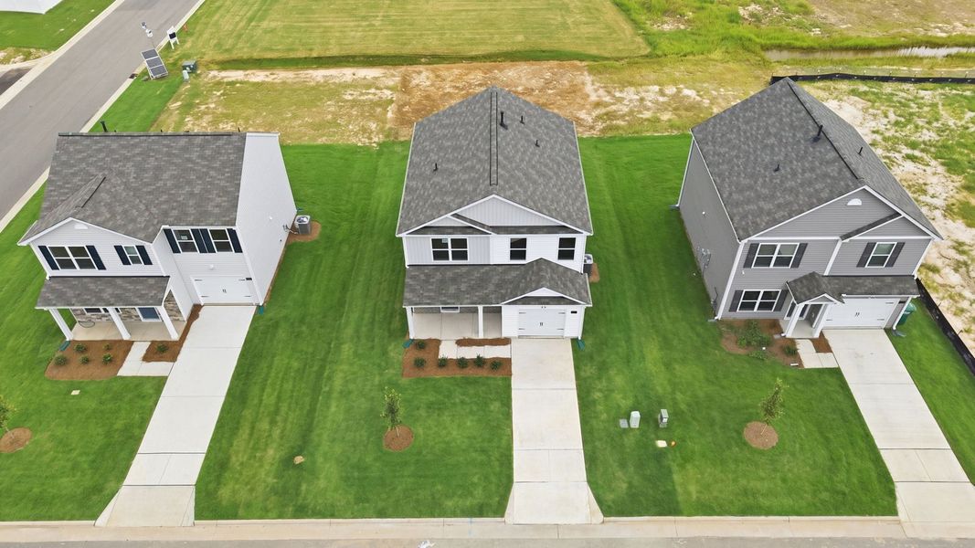 Image 32 of a home in Jetstream Park.