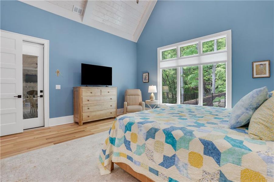 Furnished interior view inside a new home in , Dahlonega (Image 16).