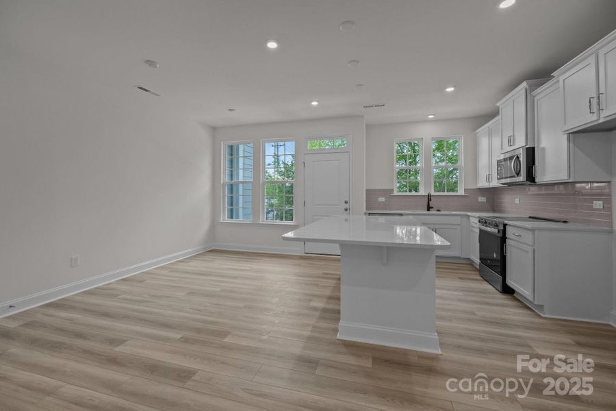 Image 34 of a home in Greenway Overlook. Image 34 of a home in Greenway Overlook.