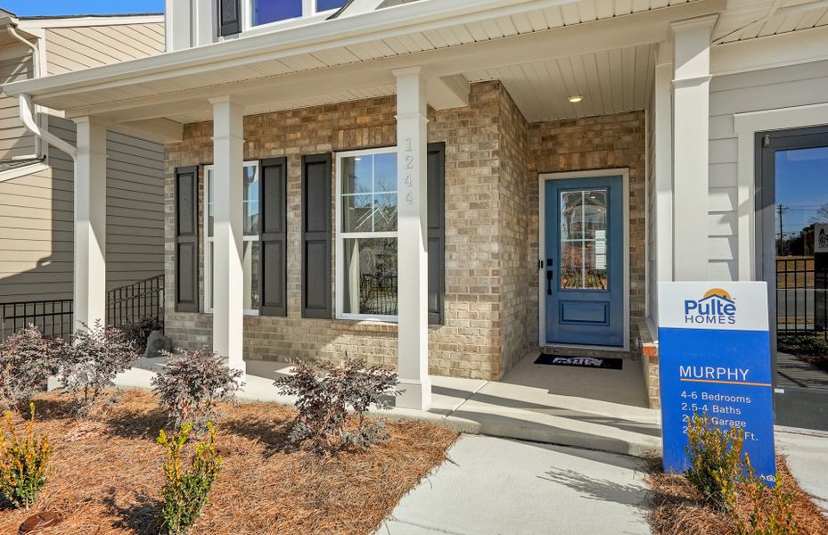 Representative exterior details of a home built from the Murphy by Pulte Homes in Cannon Run, Concord (Image 4).