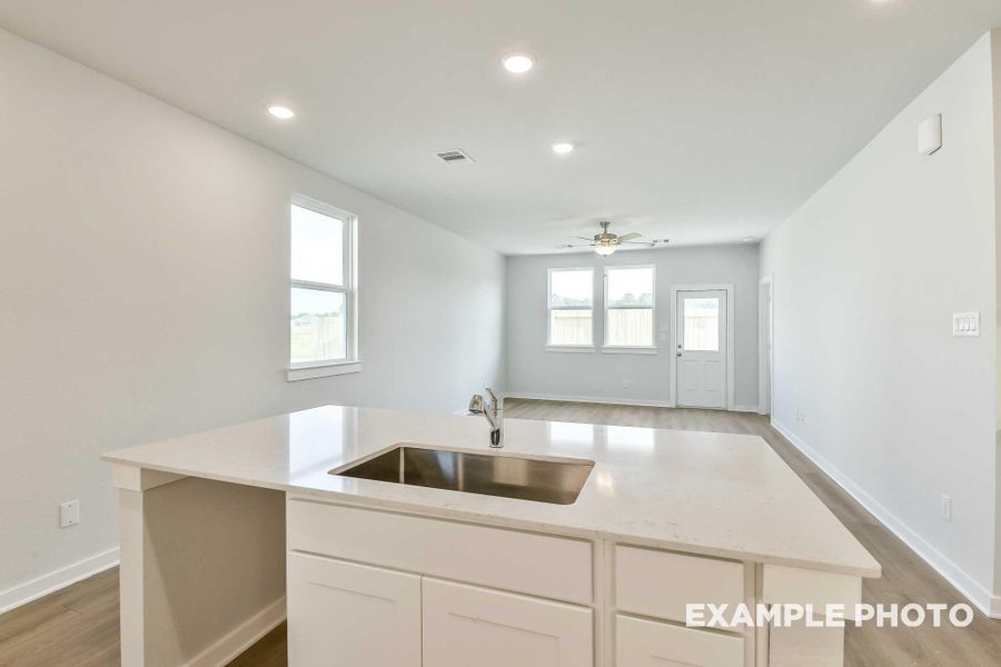 Furnished interior view inside a new home in Caney Creek Place, Conroe (Image 4). Furnished interior view inside a new home in Caney Creek Place, Conroe (Image 4).