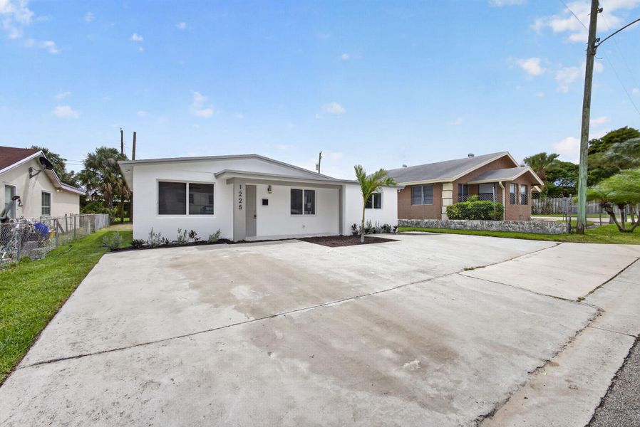 1-web-or-mls-5D1A8843