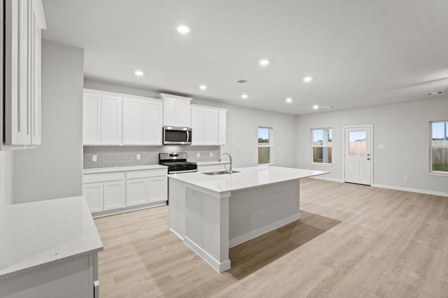 Furnished interior view inside a new home in Bayou Bend, Angleton (Image 9). Furnished interior view inside a new home in Bayou Bend, Angleton (Image 9).