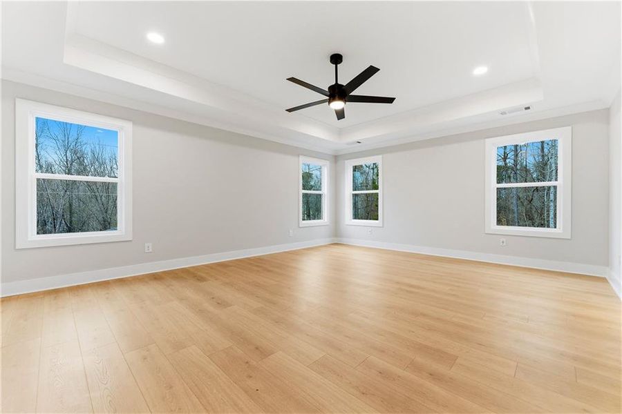 Spacious, unfurnished interior of a new home in Sterlington, Canton (Image 39).