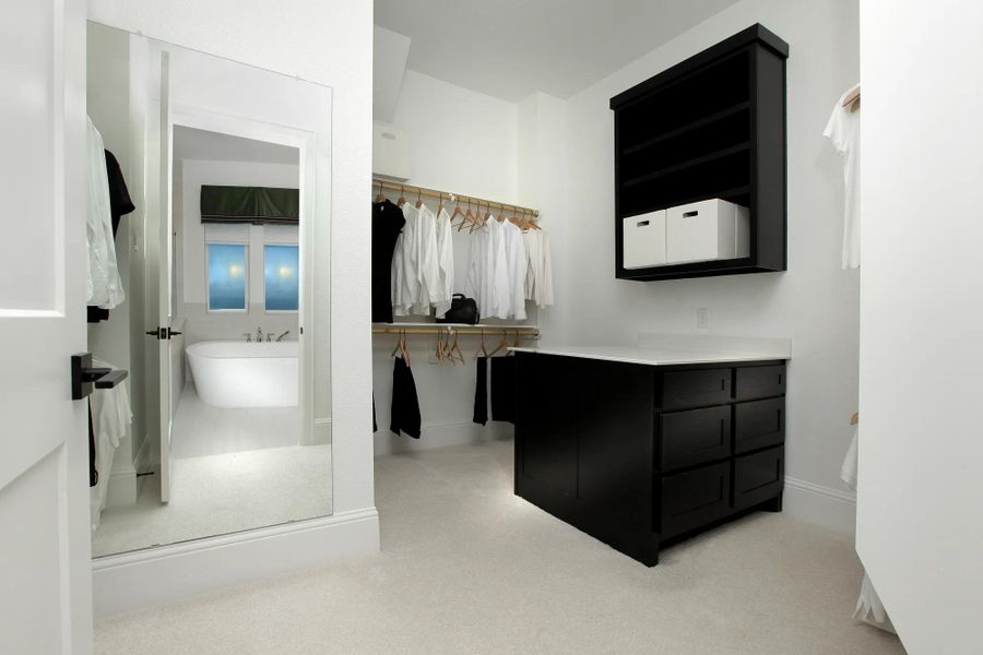 The Presley III Owner's Closet The Presley III Owner's Closet