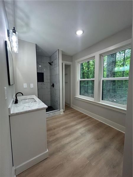 Spacious, unfurnished interior of a new home in , Bremen (Image 17).
