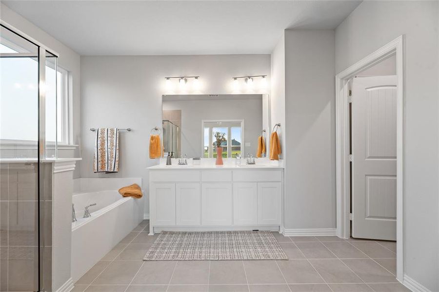 Furnished interior view inside a new home in Oak Valley, Oak Ridge (Image 14).