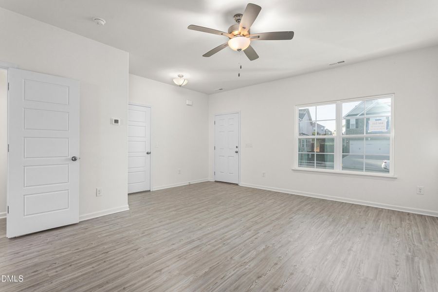 1036 Thicket Drive-7