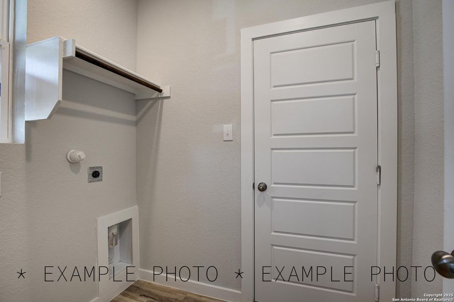 Image 22 of a home in Spring Creek.