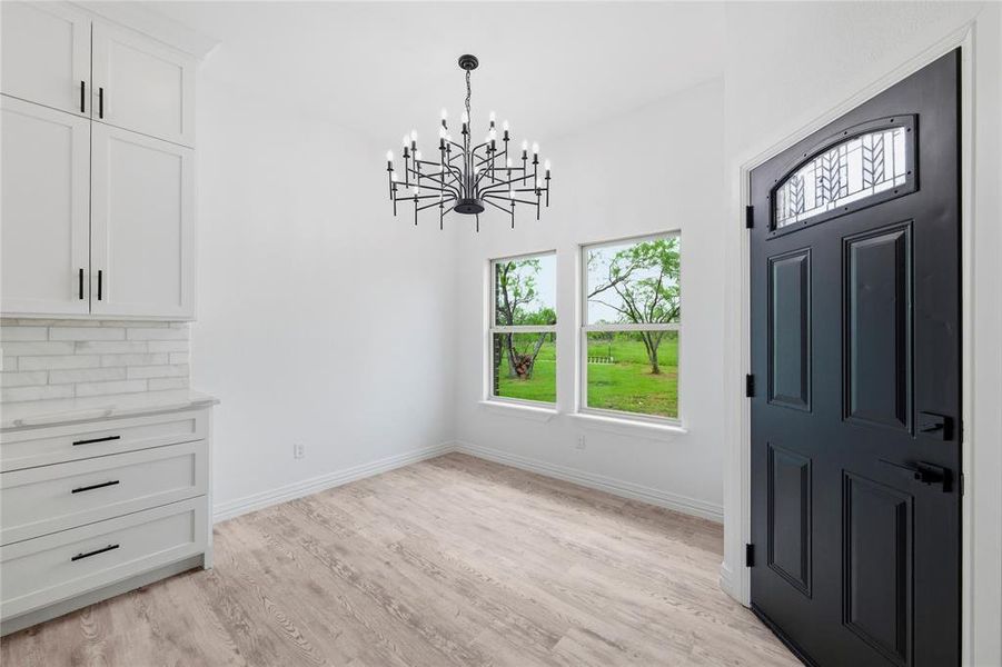 Spacious, unfurnished interior of a new home in , Corsicana (Image 18).