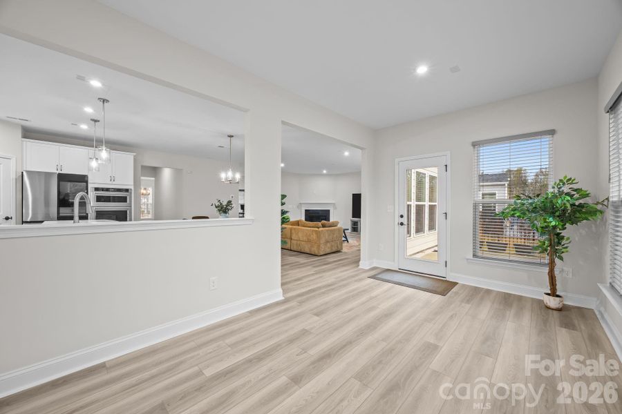 Spacious, unfurnished interior of a new home in Parkside Crossing, Charlotte (Image 23).