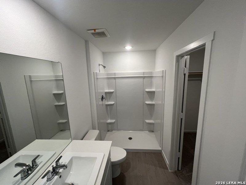 Furnished interior view inside a new home in , Kerrville (Image 3).