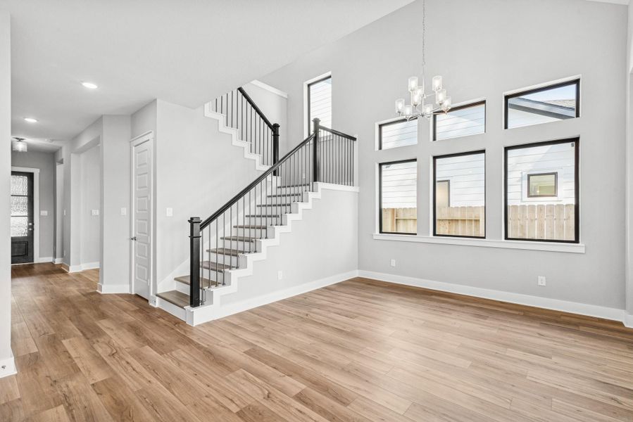 Spacious, unfurnished interior of a new home in ARTAVIA 50' Homesites, Conroe (Image 16).