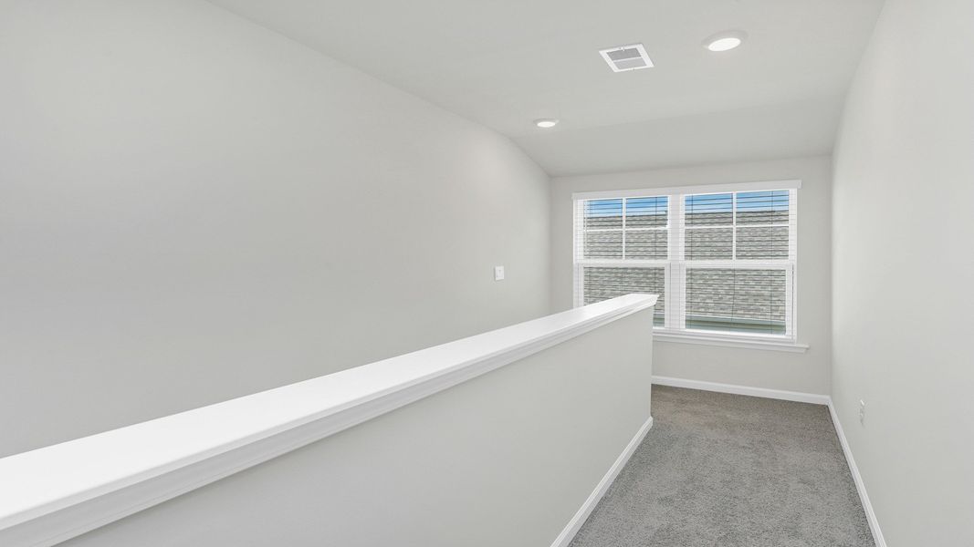 Spacious, unfurnished interior of a new home in Leatherstone, Blythewood (Image 32).