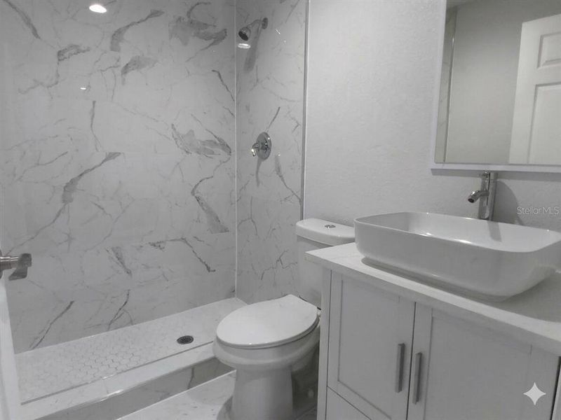 Furnished interior view inside a new home in , Sebring (Image 6).