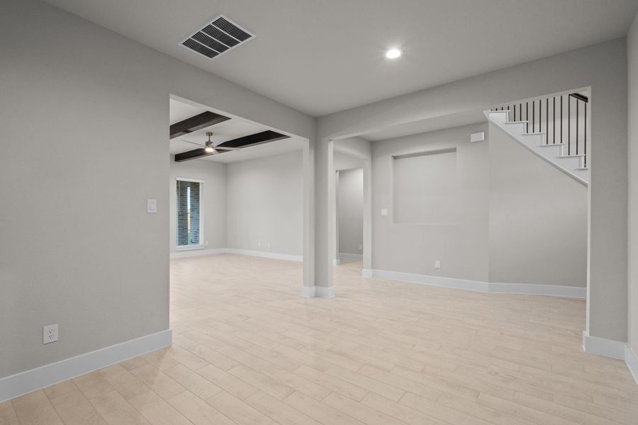 Spacious, unfurnished interior of a new home in Briarwood Crossing, Rosenberg (Image 15). Spacious, unfurnished interior of a new home in Briarwood Crossing, Rosenberg (Image 15).
