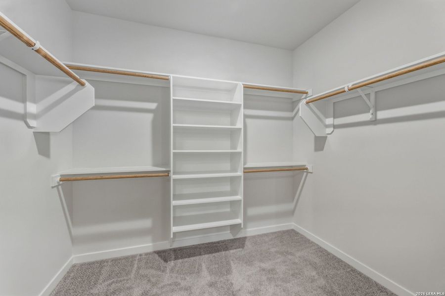 Spacious, unfurnished interior of a new home in Hickory Ridge, Elmendorf (Image 6).