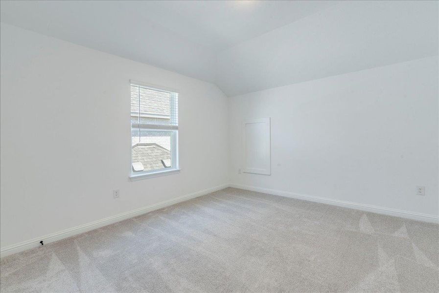 Spacious, unfurnished interior of a new home in , Kyle (Image 23).