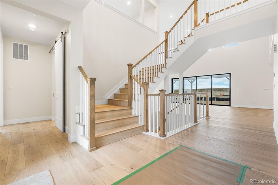 Spacious, unfurnished interior of a new home in Luxe at The Canyons, Castle Pines (Image 21).