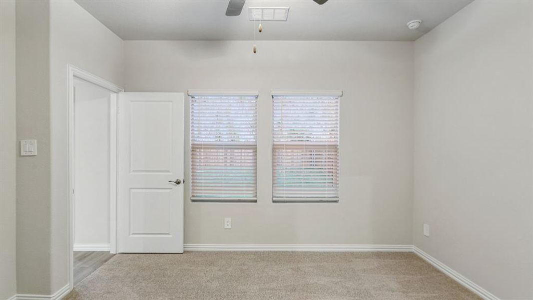 Spacious, unfurnished interior of a new home in Eastridge - Spring Series, McKinney (Image 19).