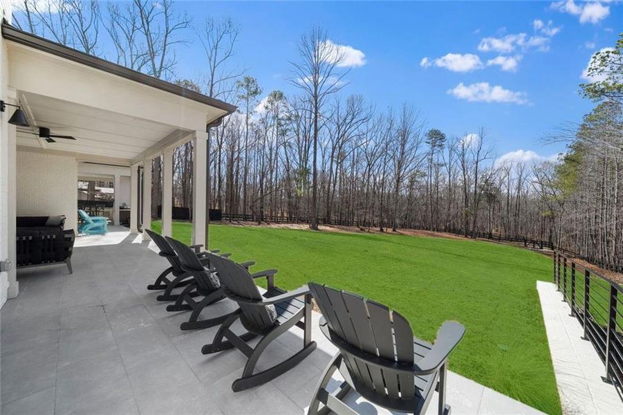 Exterior details and patio area of a home in , Alpharetta (Image 35).