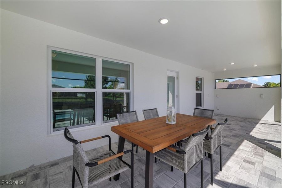 Furnished interior view inside a new home in Cape Coral, Cape Coral (Image 37).