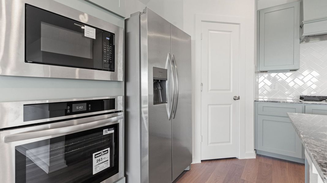 Furnished interior view inside a new home in Grand Cay Harbour, Texas City (Image 5). Furnished interior view inside a new home in Grand Cay Harbour, Texas City (Image 5).