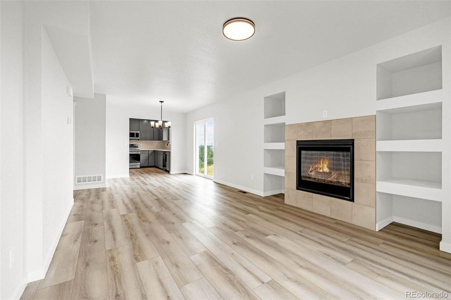 Spacious, unfurnished interior of a new home in , Colorado Springs (Image 16).