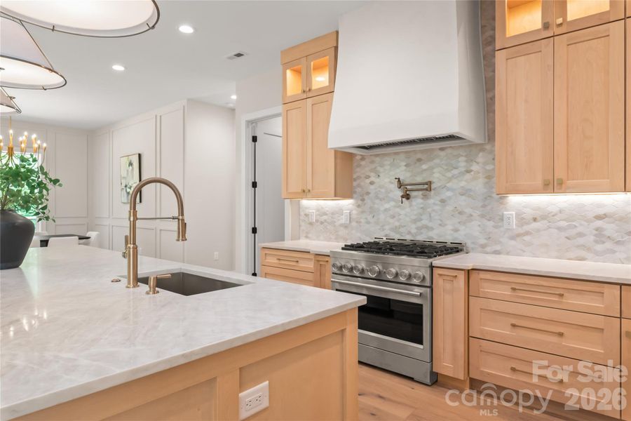 Furnished interior view inside a new home in , Waxhaw (Image 5).
