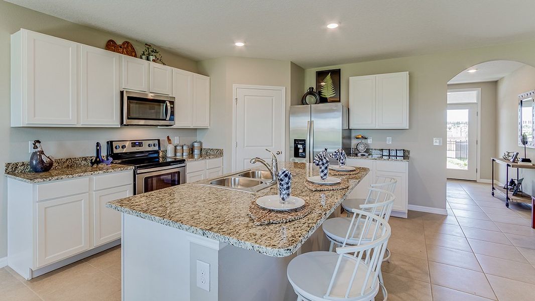 Furnished interior view inside a new home in Silverstone North, Palmetto (Image 4).