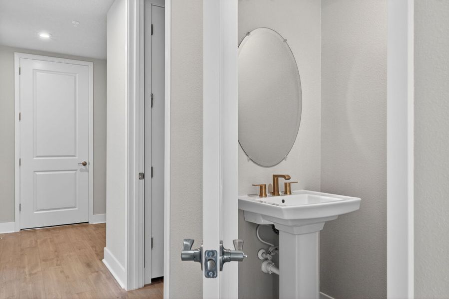 Powder Room Powder Room