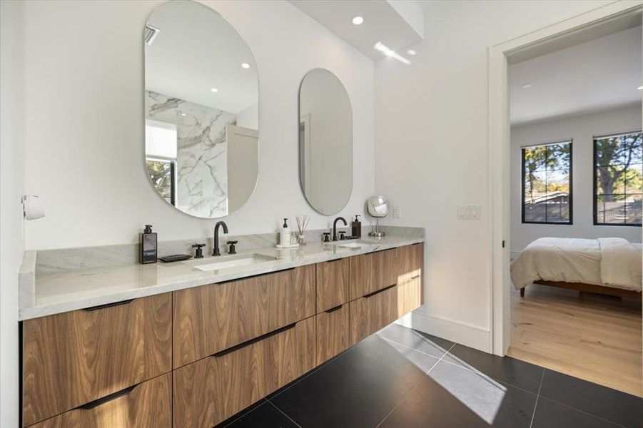 Furnished interior view inside a new home in , Sarasota (Image 34).