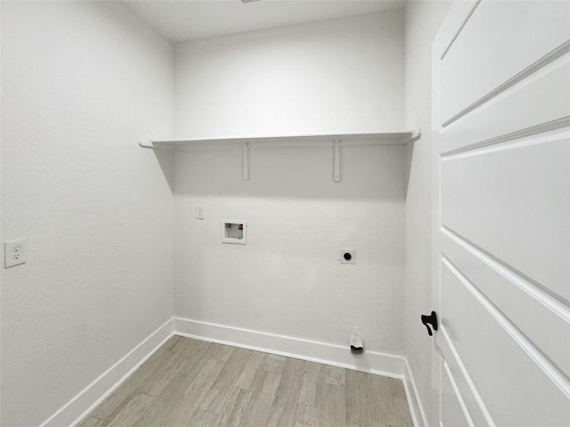 Image 16 of a home in .