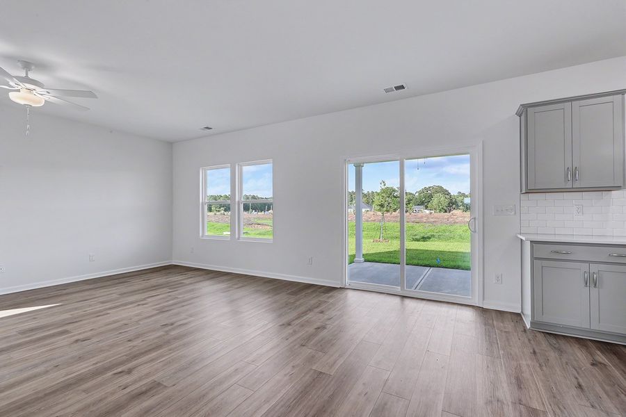 Spacious, unfurnished interior of a new home in Garden Grove, Conway (Image 25).