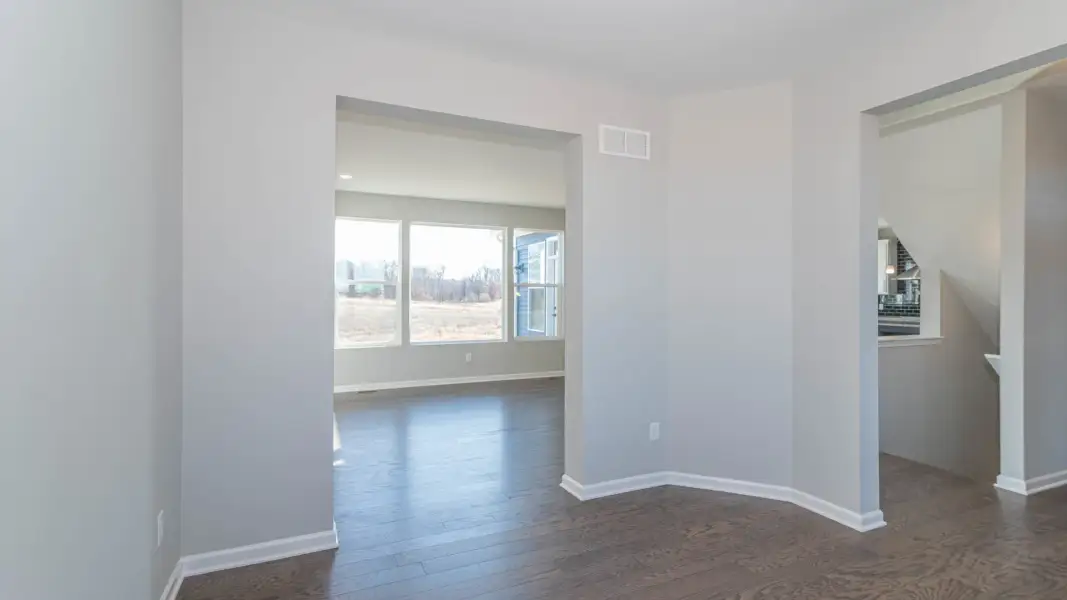 Representative unfurnished interior of a home built from the The Winslow by Norfolk Homes in Offsite Builds Southern Michigan, Ann Arbor (Image 92).